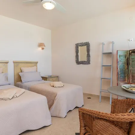 Oliva - Majestic Views Casa vacanze Ándros